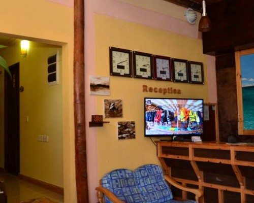 Maafushi Inn 2* на острове Маафуши, Мальдивы