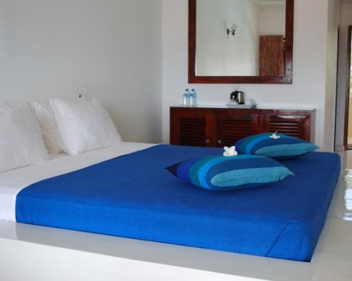 Kalla Bongo Lake Resort 3* — Хиккадува, Шри-Ланка