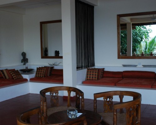 Kalla Bongo Lake Resort 3* — Хиккадува, Шри-Ланка