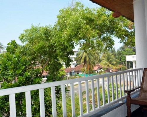 Hikkaduwa Blue Ocean Hotel 3* в Хиккадуве