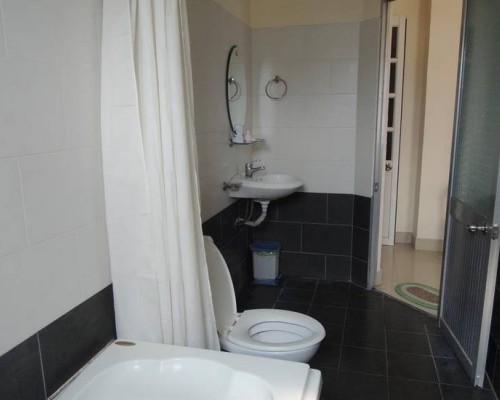 Tuan Thuy Hotel 2* — Нячанг, 25 метров до пляжа