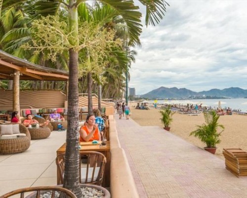 Ngoc Thach Hotel 2* в Нячанге: что важно знать перед бронированием