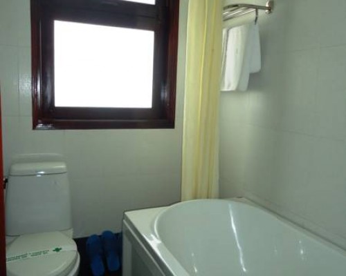 Anh Hang Hotel 2* — Нячанг, 25 метров до пляжа