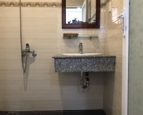 Anh Anh Hotel 2* — Нячанг, Вьетнам