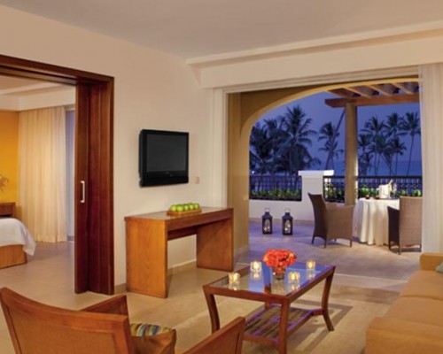 Now Larimar Punta Cana: отель в Доминикане с системой все включено