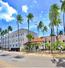 Sand Beach Resort 3*