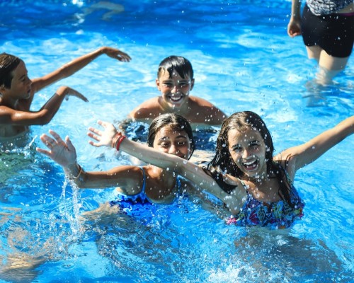 Akay Garden Family Club 3* — Чешме, Турция