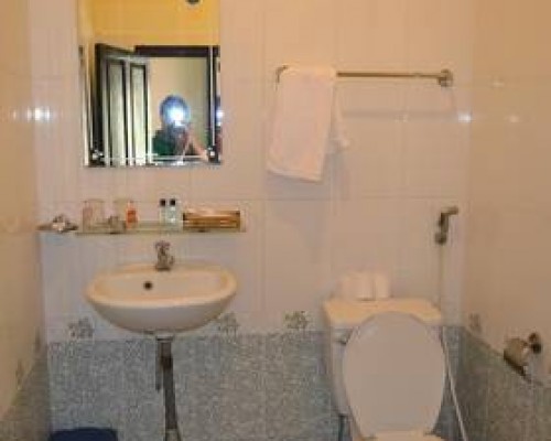 Golden Sail Hotel & Restaurant 2* — Фантхьет, Вьетнам