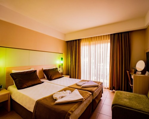 Iron Ambassador Kemer Plaza Hotel 4* — Кемер, первая линия