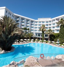 Tropical Beach Hotel 4*
