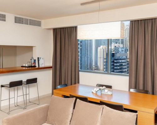 Radisson Blu Residence Dubai Marina 4* — апарт-отель в Дубае