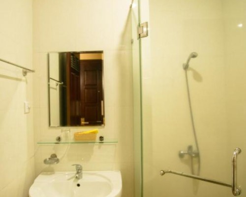 Golden Sea Hotel 2* в Нячанге: что важно знать перед бронированием