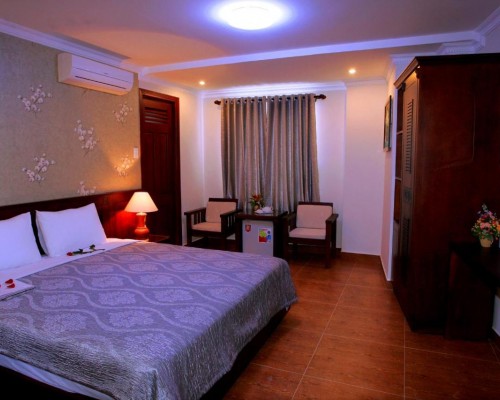 Nice Swan Hotel 2* в Нячанге — простой отель для пляжного отдыха