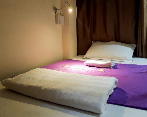 Backpack Abode Hostel в Нячанге