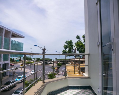 Blue Star Hotel 2* в Нячанге