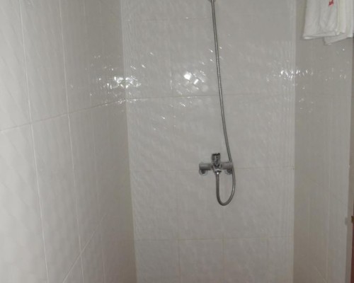Long Chau Hotel 1* в Нячанге