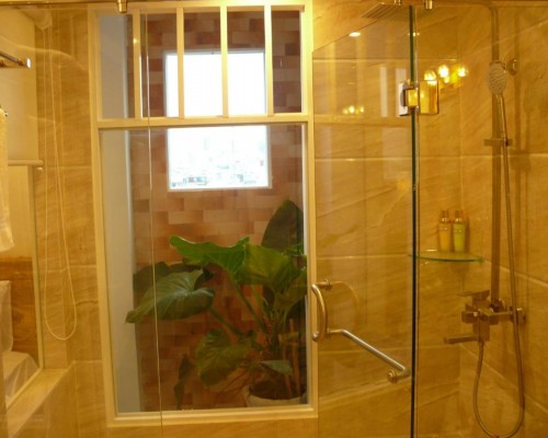 Rex Hotel & Apartment 3* в Нячанге: что важно знать перед бронированием