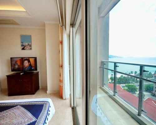 Balcony Seaview Nha Trang Centre 4* — апартаменты в центре Нячанга