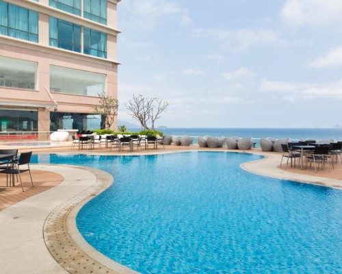 Balcony Seaview Nha Trang Centre 4* — апартаменты в центре Нячанга