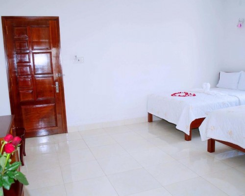 Phuong Hoa Nha Trang Hotel, Нячанг