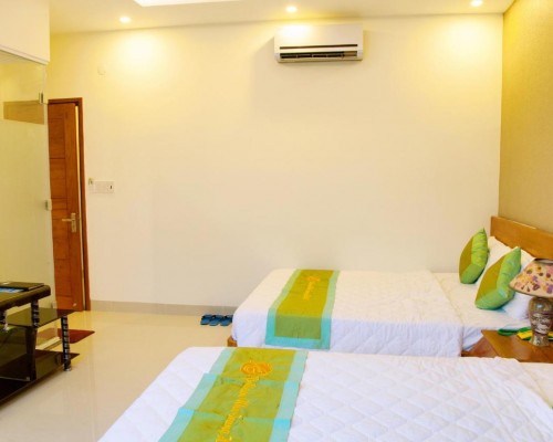 Pelican Hotel 2* в Нячанге