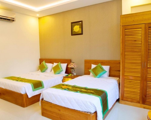 Pelican Hotel 2* в Нячанге