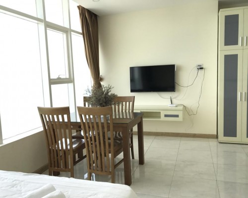 Handy Holiday Nha Trang Sea View Apartment, Нячанг