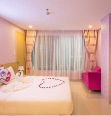 Love Hotel 3*
