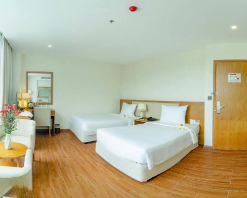 Glamour Hotel Nha Trang 4* — отель в Нячанге