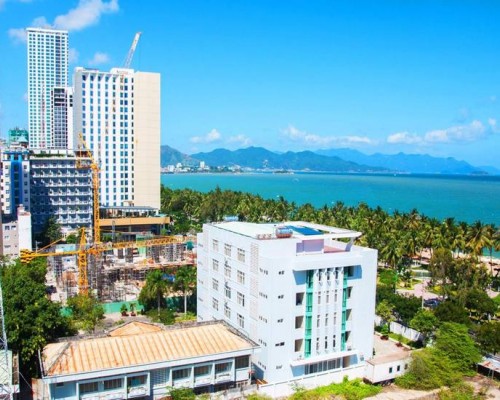 Queen 7 Hotel 2* в Нячанге — честный обзор