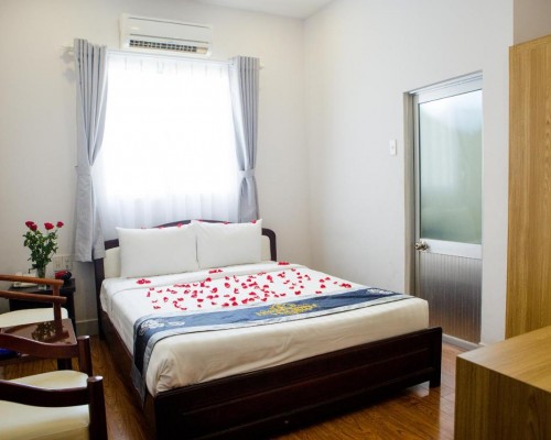 Lucky Hotel Nha Trang 3* — отель в Нячанге