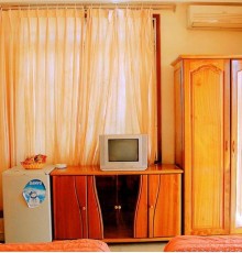 Yali Hotel 1*