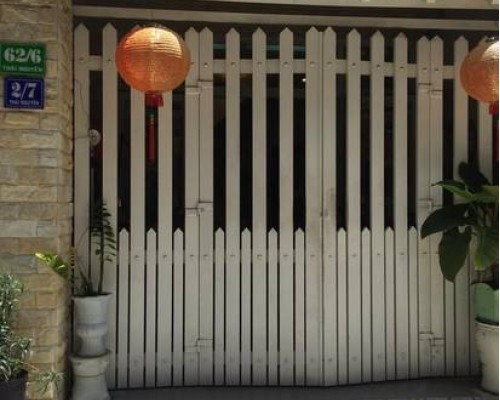Holiday Hotel & Apartment, Нячанг — что известно об отеле