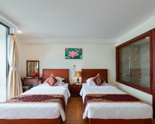 Red Sun Nha Trang Hotel 4* — отель в Нячанге