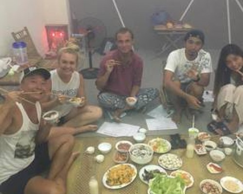 Coconut Hostel в Нячанге: бюджетный хостел у пляжа