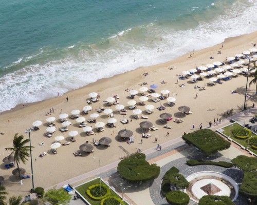 Hong Nga Beach Apartments в Нячанге