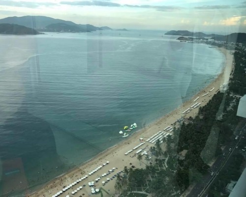 Hong Nga Beach Apartments в Нячанге