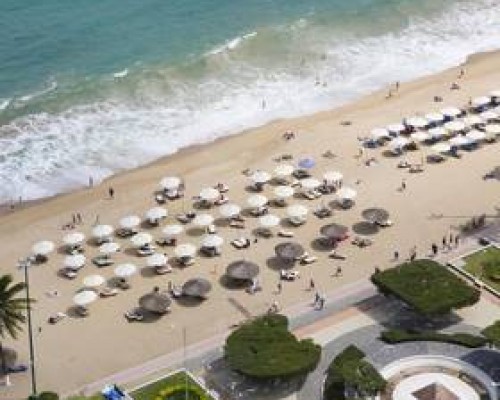 Hong Nga Beach Apartments в Нячанге
