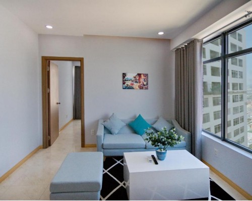 Handy Beachfront Apartment в Нячанге: апартаменты у пляжа