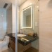 Handy Beachfront Apartment в Нячанге: апартаменты у пляжа