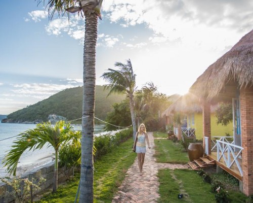 Vietnam Backpacker Hostels - Ninhvana, Нячанг