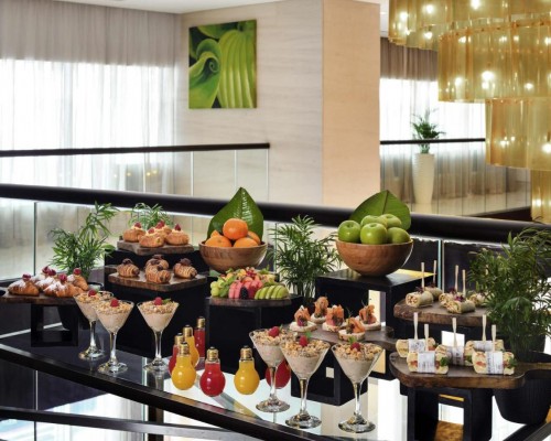 Movenpick Hotel Jumeirah Lakes Towers 5* — Дубай, ОАЭ