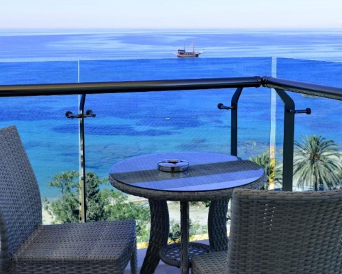 Azura Deluxe Resort & Spa 5* (Аланья, Авсаллар): честный обзор и подбор тура