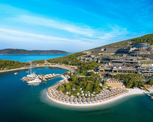 Lujo Bodrum 5* — премиальный отдых на первой линии в Бодруме
