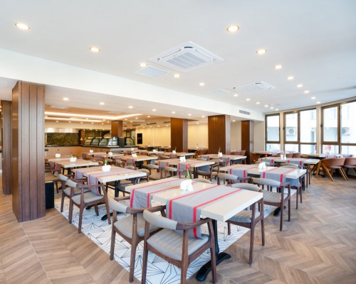 Orfeus Armin Hotel 4* — отель на второй линии в Чолаклы