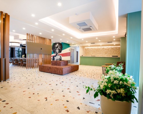 Orfeus Armin Hotel 4* — отель на второй линии в Чолаклы