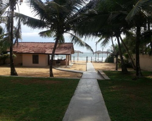 Thirangama Beach Hotel 2* — Унаватуна, Шри-Ланка