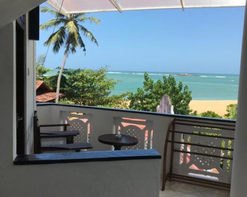 Unawatuna Beach Bungalow 4* — отдых в Унаватуне, Шри-Ланка