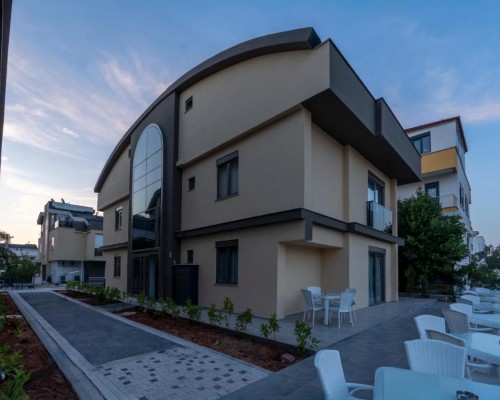 Lara Beach Homes 3* — отель в Ларе, Анталья