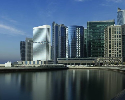 Radisson Blu Hotel Dubai Waterfront 5* — отель в Дубае